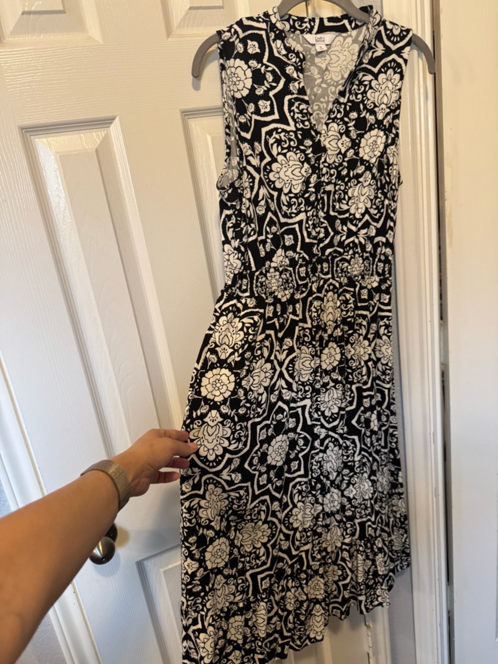 croft & barrow Black and White Sleeveless Midi Dress